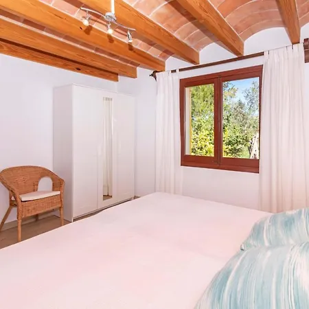 Els Gorgs By Sealand Country house