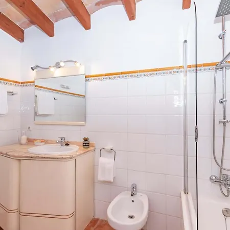 Els Gorgs By Sealand Country house